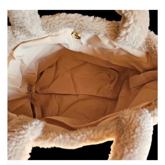 NEW Prada Beauty Teddy Sherpa Tote VIP GWP - Picture 6 of 9